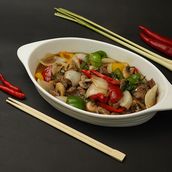 Stir Fried Beef With Sweet Basil เนื้อผัดใบโหระพา