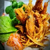 Crispy Sweet Potato And Prawn Fritters - 3Pcs