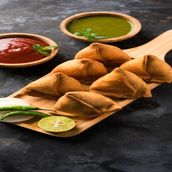 Aloo Punjabi Samosa Jumbo Size Freshly Made 2 Pcs