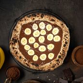Nutella Pizza