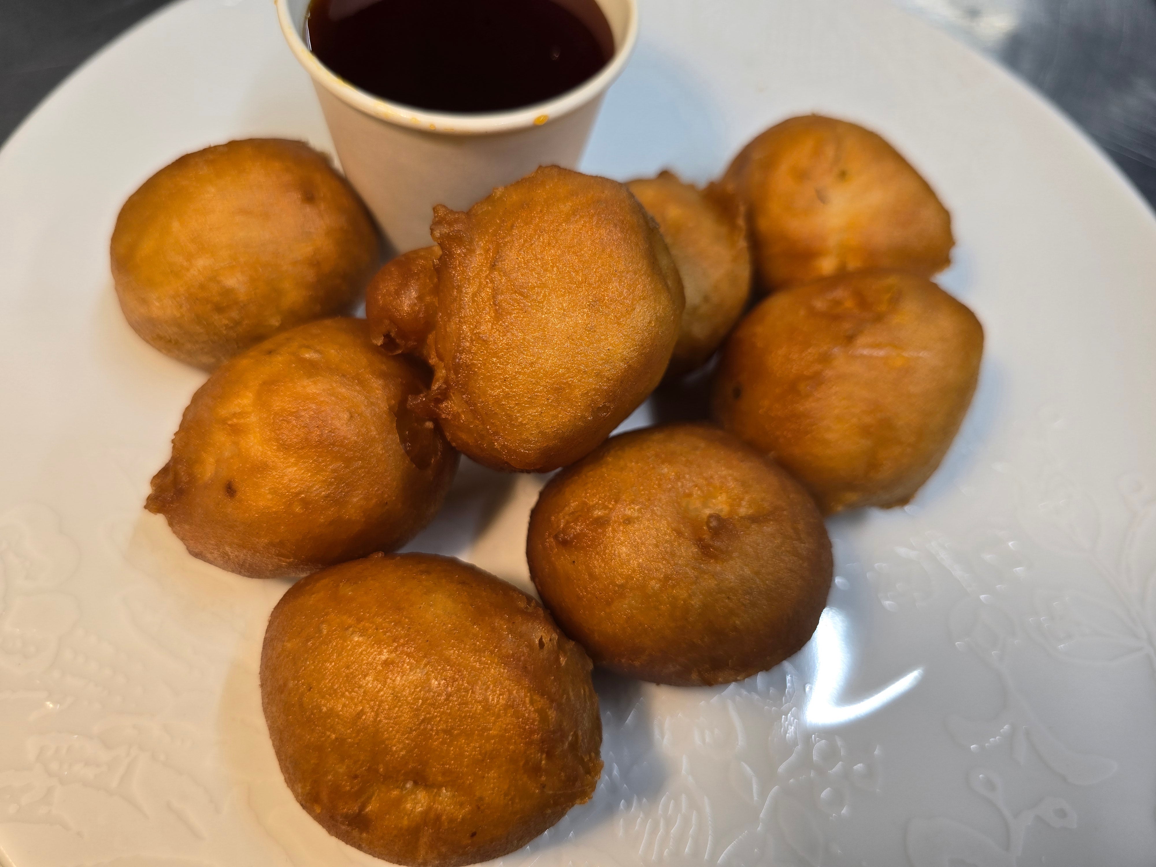 Sweet & Sour Chicken Balls (8)