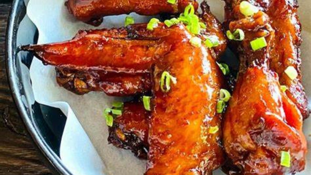 Chicken Wings in Sauce