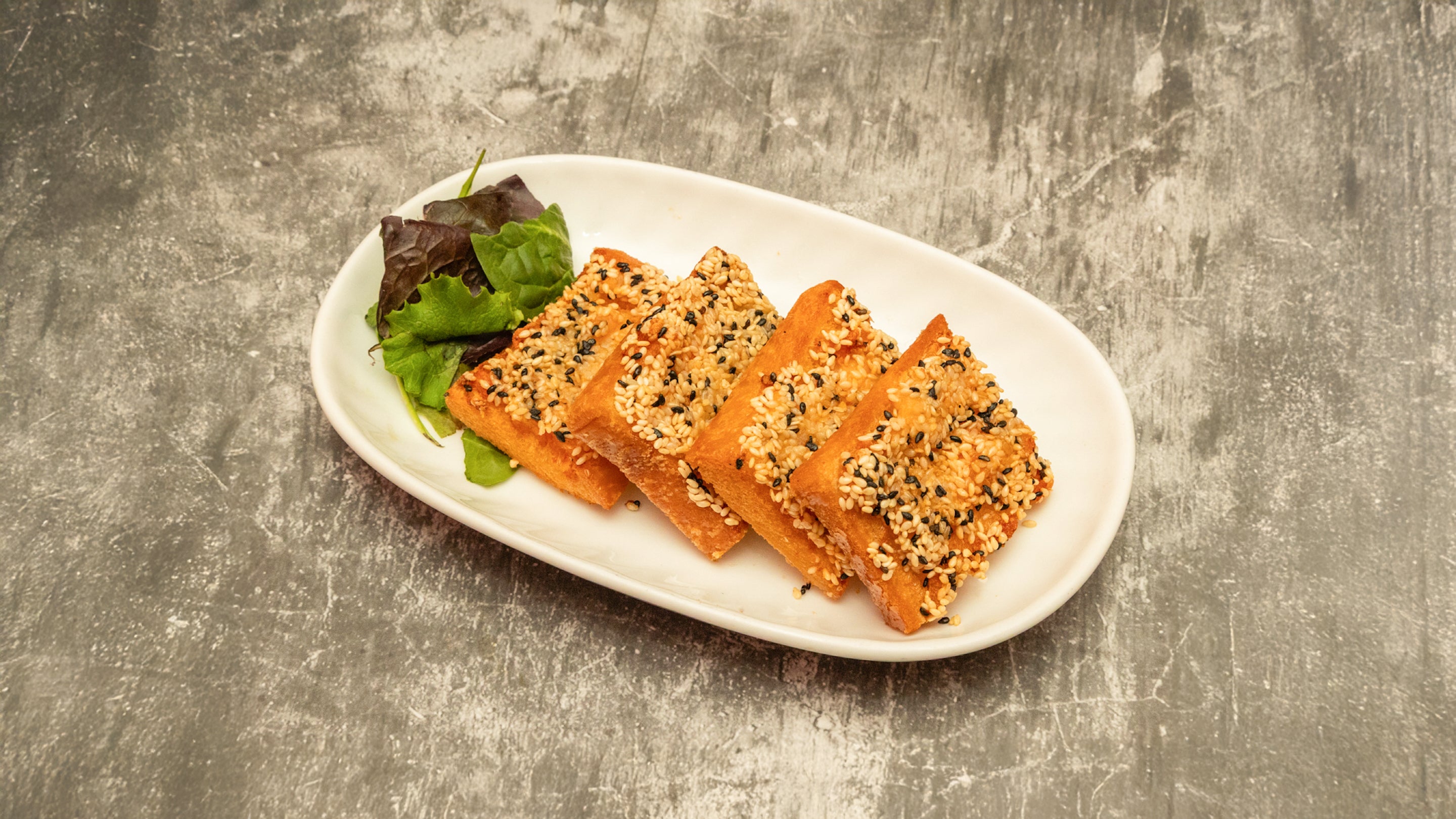 Deep-fried Prawn Toast with Sesame Seeds 芝麻蝦多士