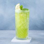 Fresh Lemonade With Mint Juice