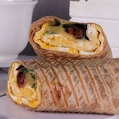 Egg White Roll With Spinach