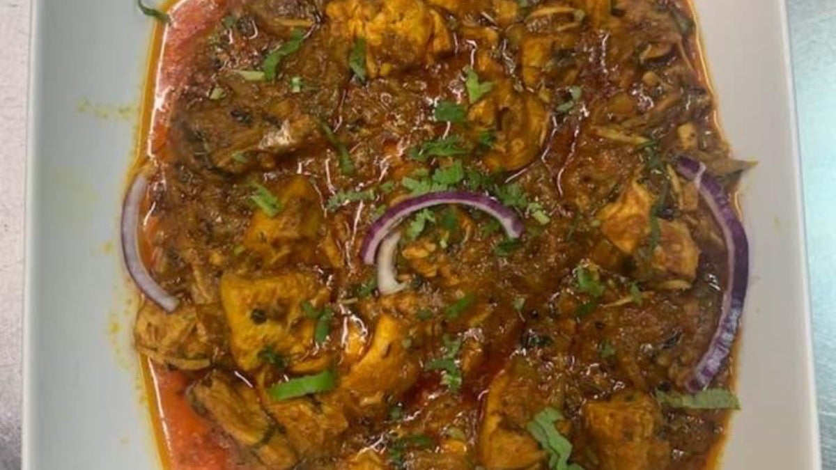 Meat or Chicken Balti