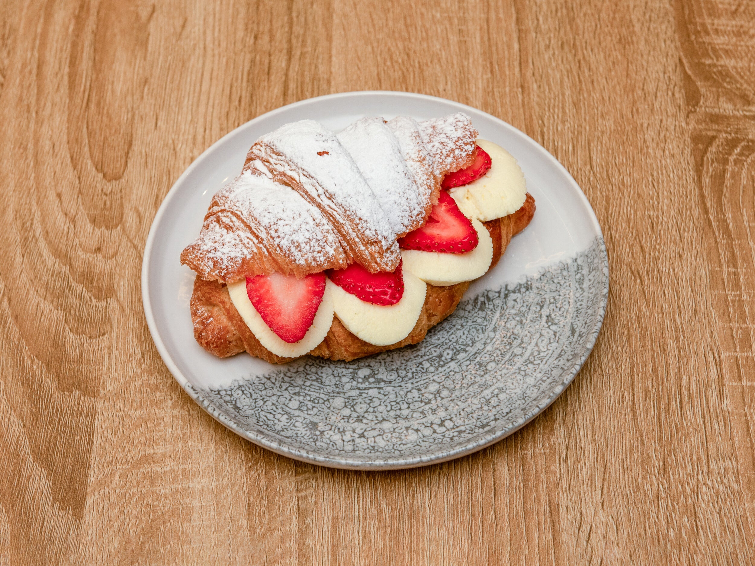 Cream Croissants