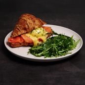 Salmon Benedict Croissant