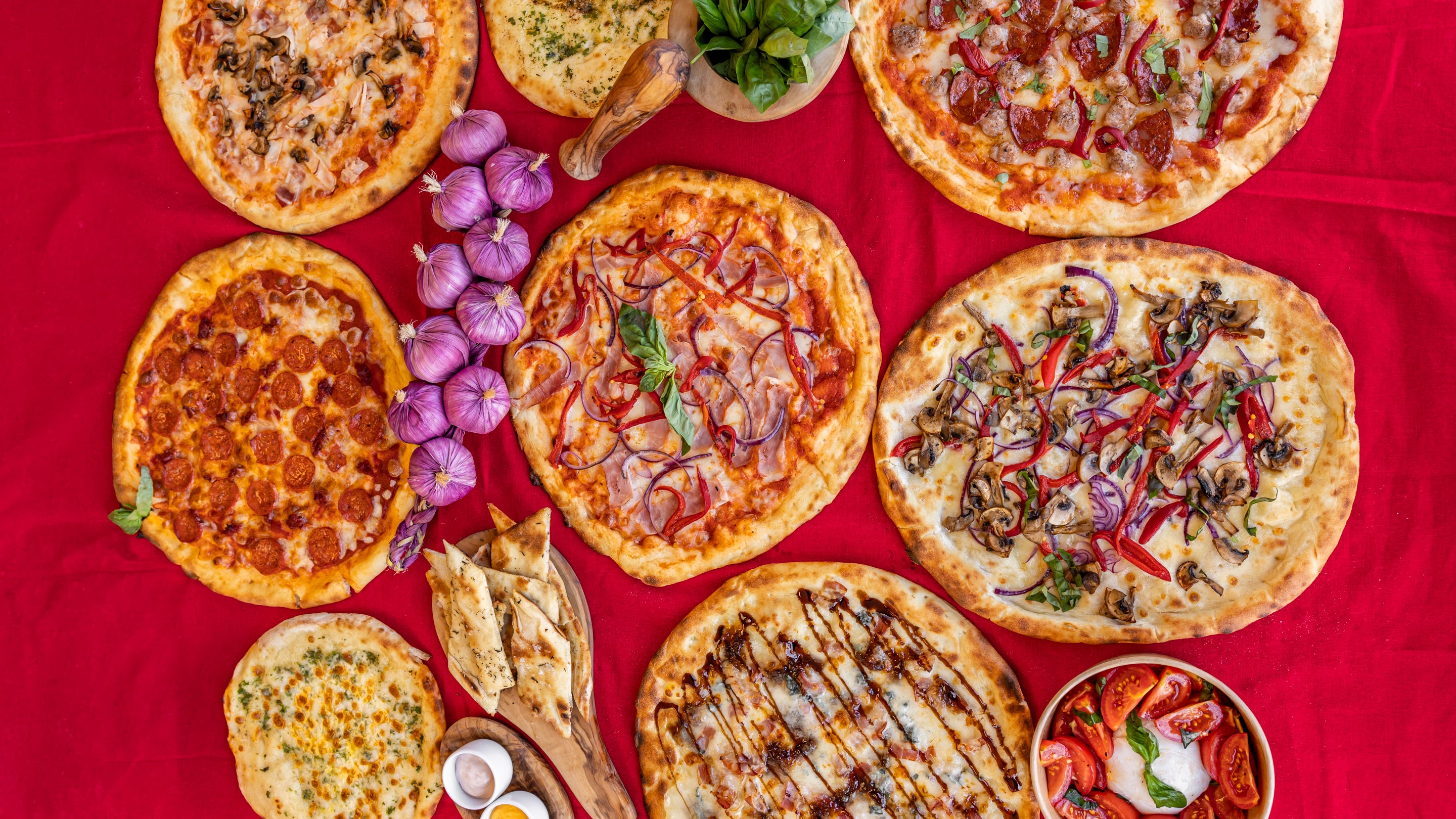 In Pizza We Crust