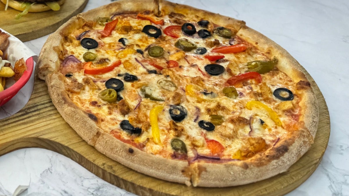 Punto Special Tandoori Hot Pizza