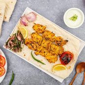 Sheesh tawook with bread
