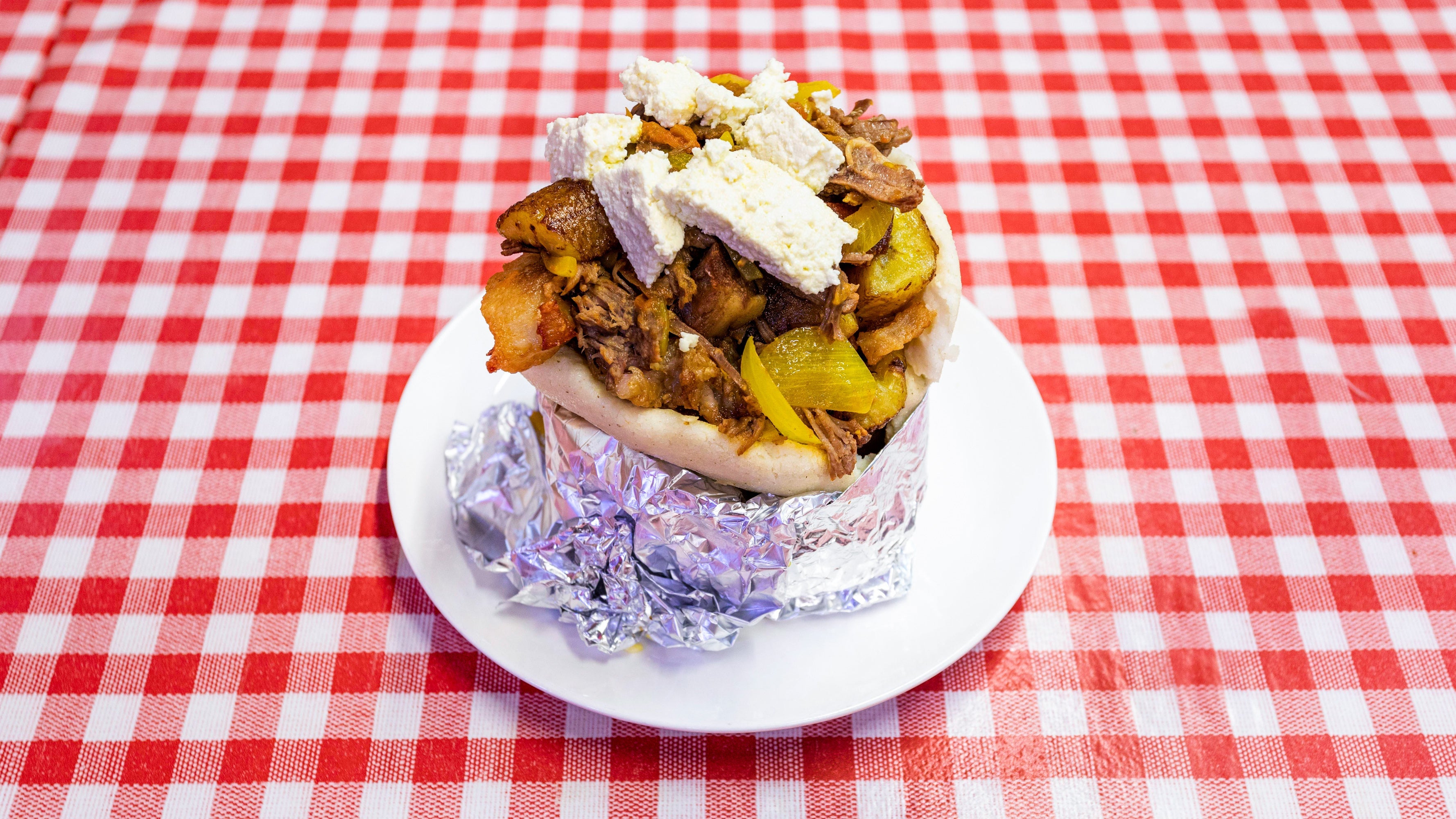 Arepa Con Todo