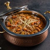 Qeema Kaju-e-Khaas