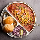 Bombay Usal Pav