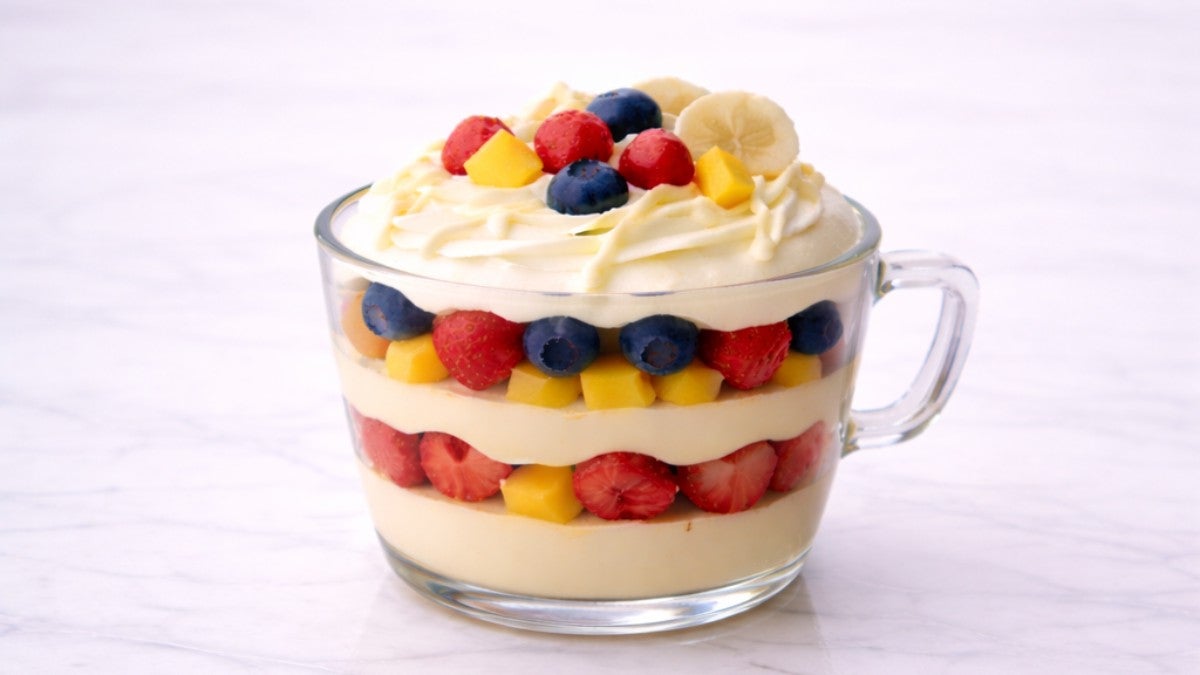 Mixed Fruit Custard Cream Parfait