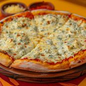 Pizza 4 Cheese