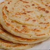 Luchey Dar Paratha