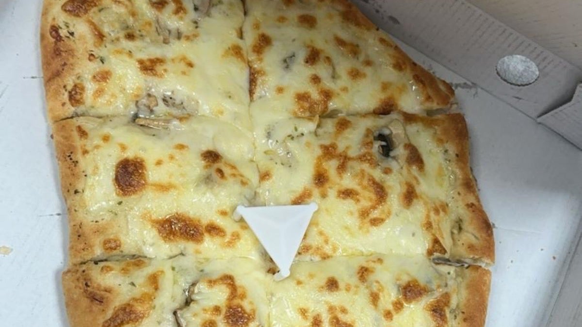 Chicken calzone 12"