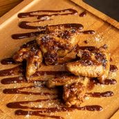BBQ CHICKEN WINGS