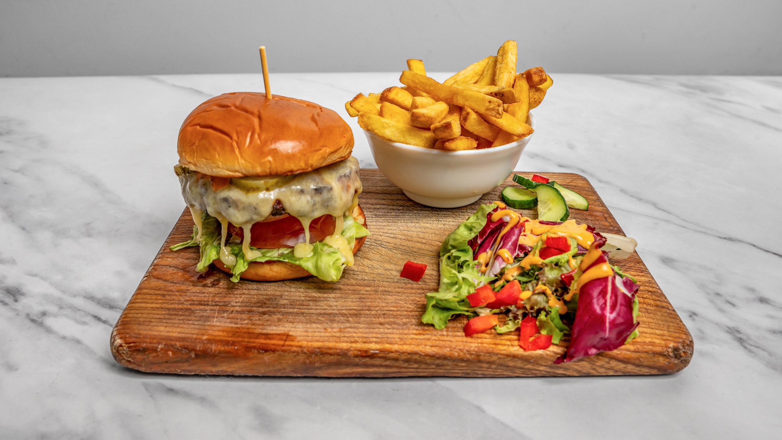 Hs&co Proper Cheeseburger