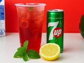 7 Up Strawberry Mojito