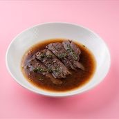 Steamed beef with thyme 100 gr