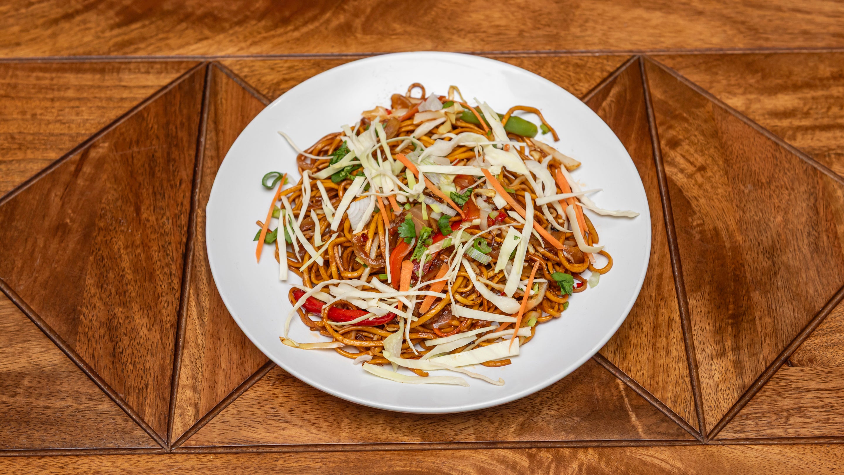 Veg Chow Mein