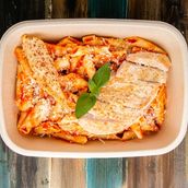 Healthy Brown Pasta Tomato Chicken Italian