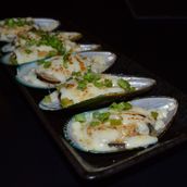 Cheesy Mussels
