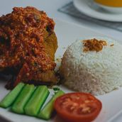 BEBEK PENYET NO NASI (sambal terasi or bawang) duck