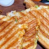Chili Garlic Sandwich With Coffee Or Tea