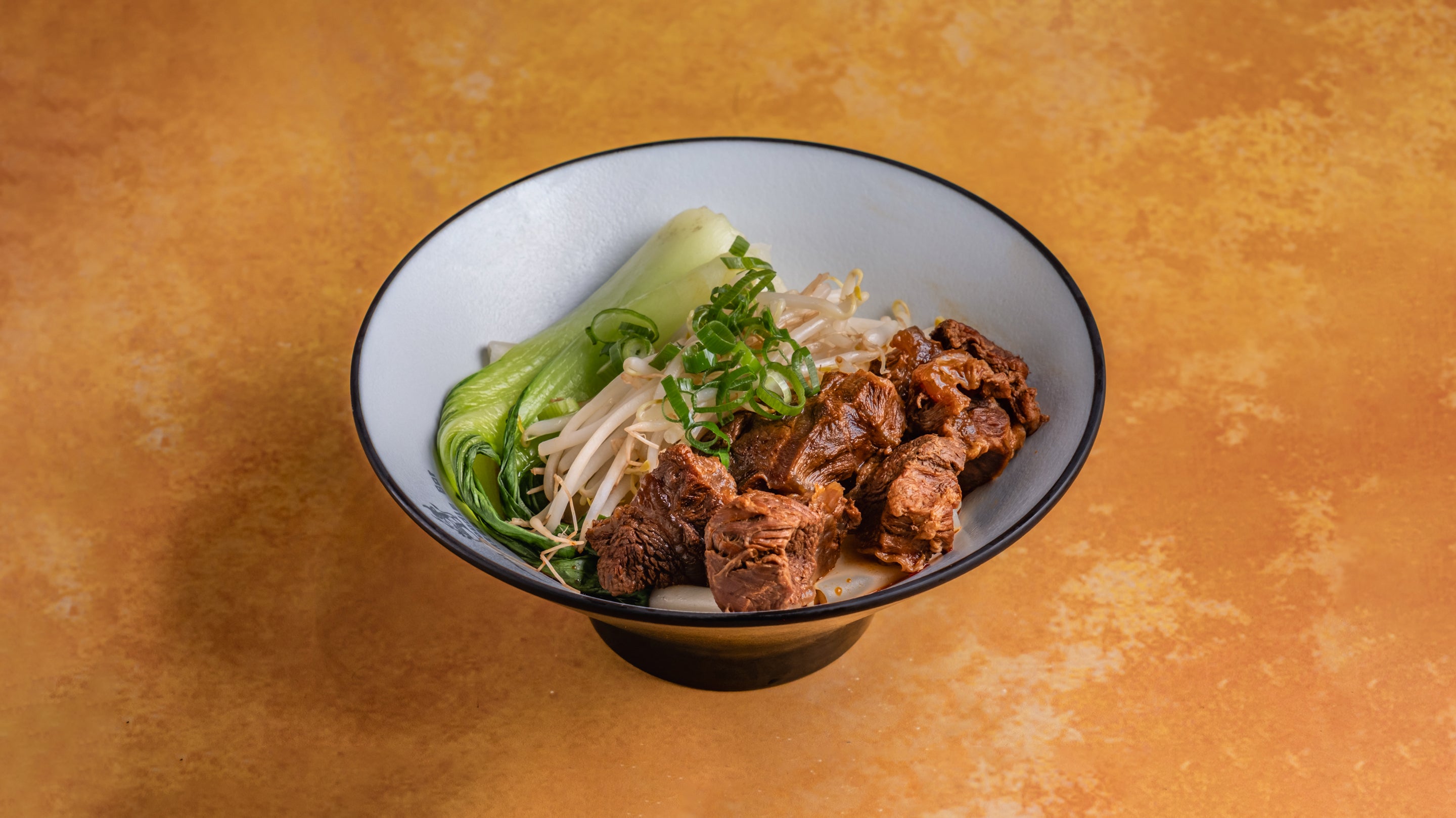 Braised Beef Dry Noodles
