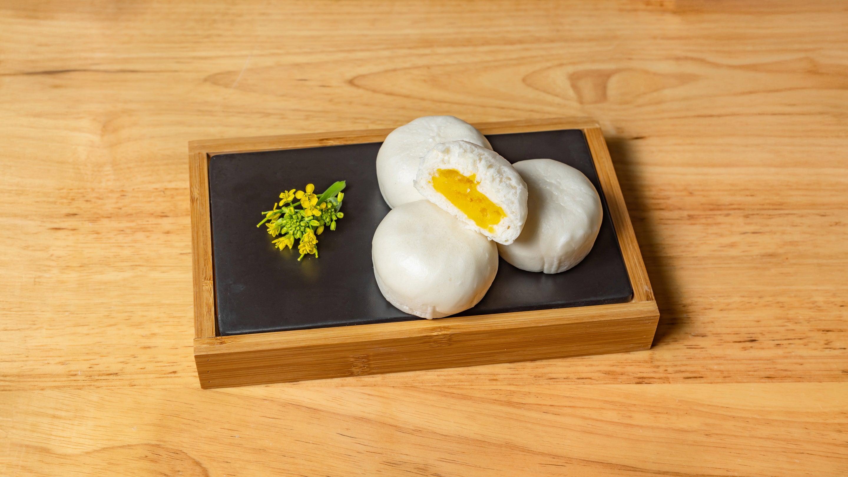 奶黄包子3个 Custard Buns (3 Pieces)