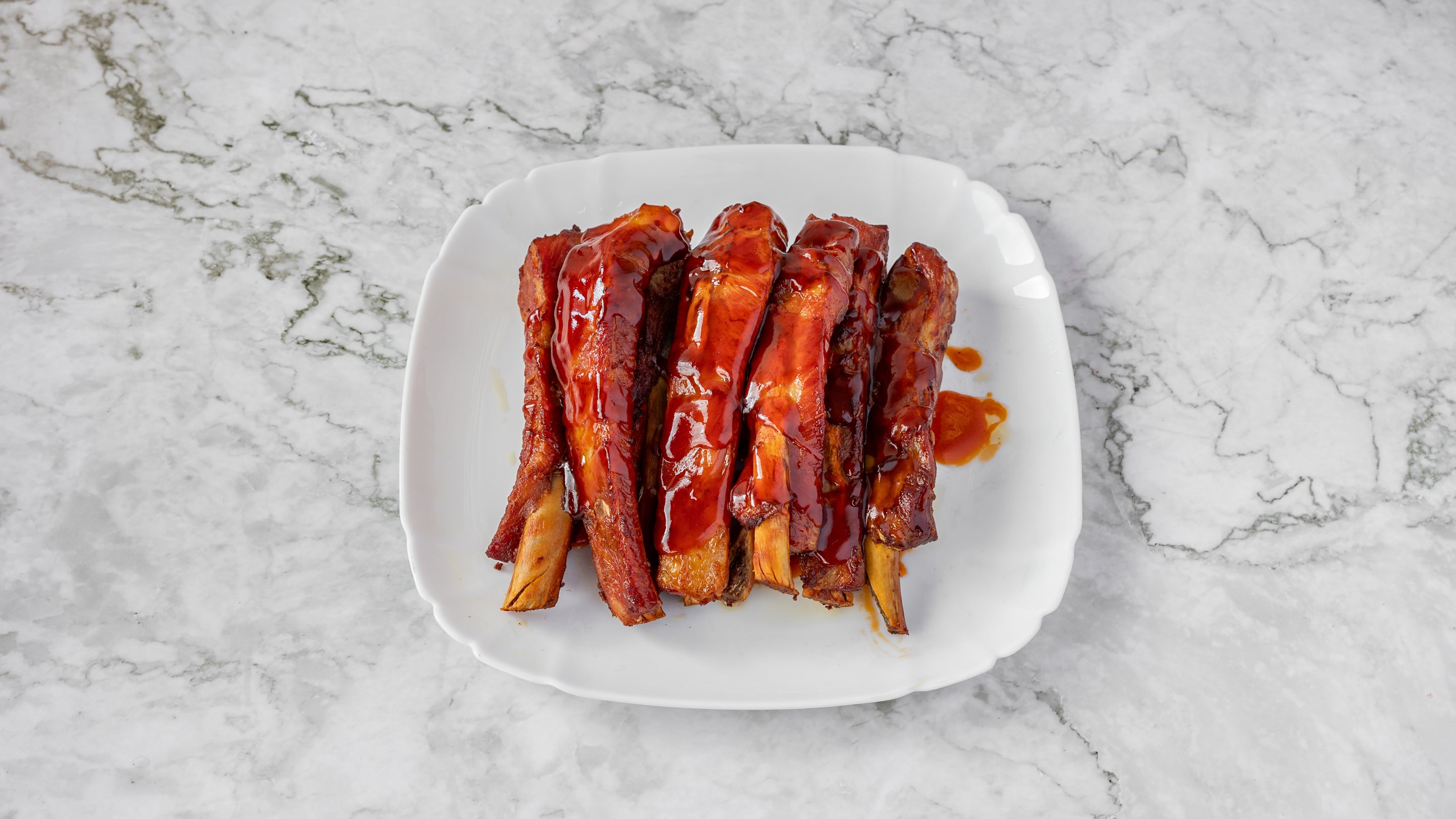 Barbecued Spare Ribs with Sauce