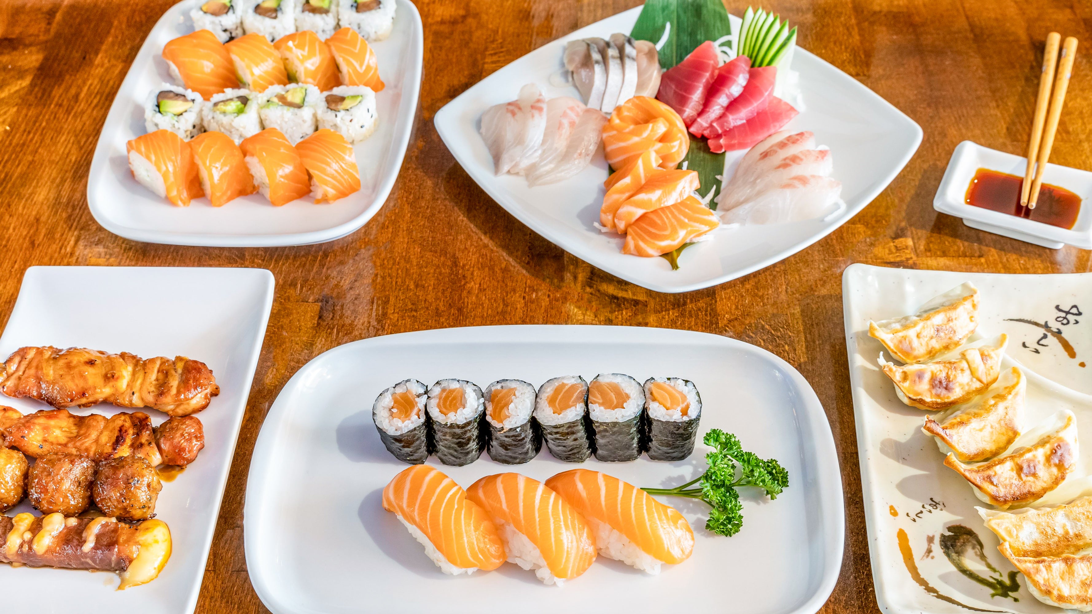 Sushi N Sashimi Restaurant