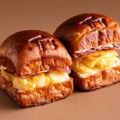 Tru Buns Egg And Cheese