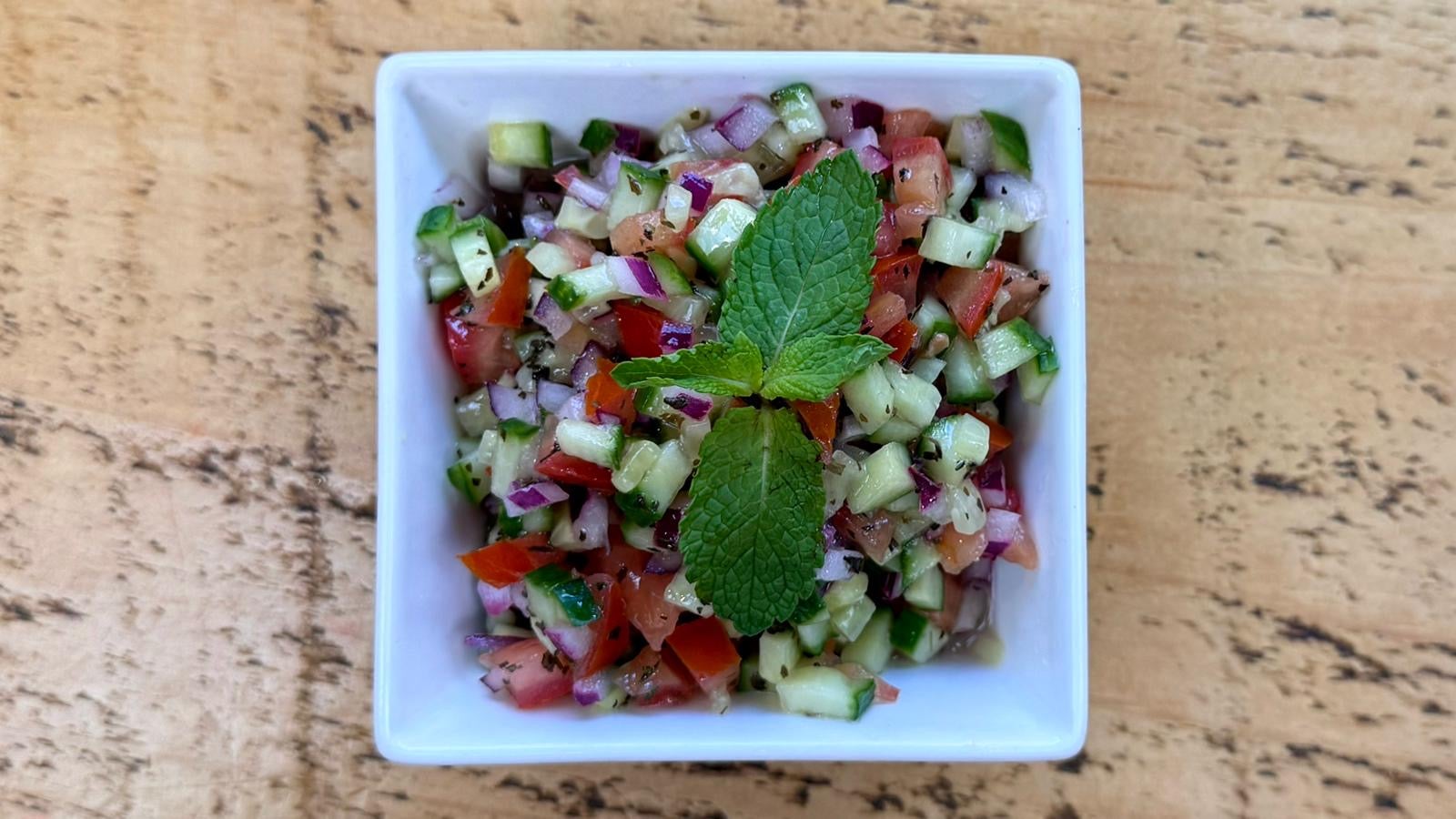 Salad Shirazi (V)