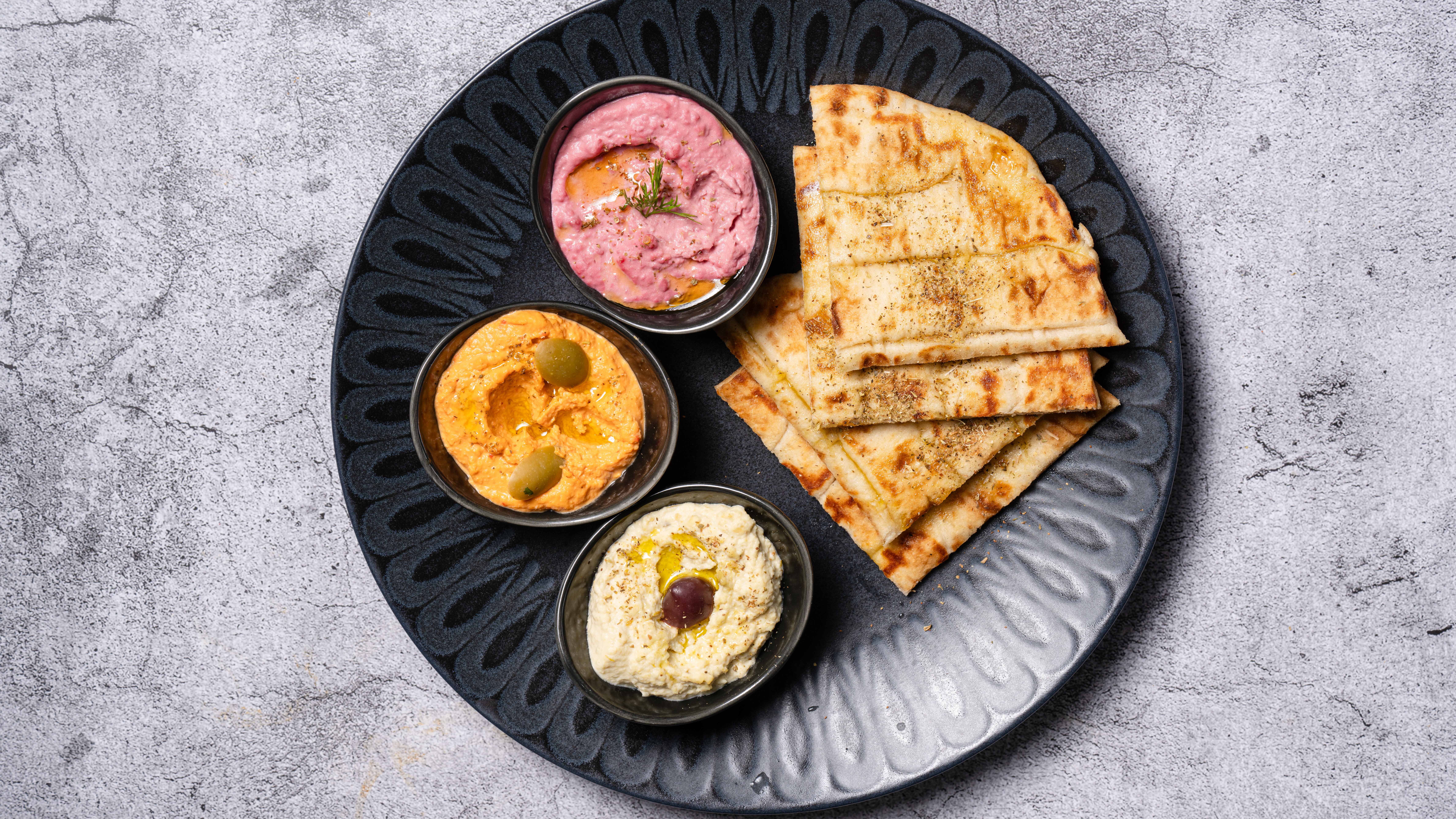 Trilogy Hummus and Pitta Bread