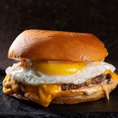 BURGER WITH EGG