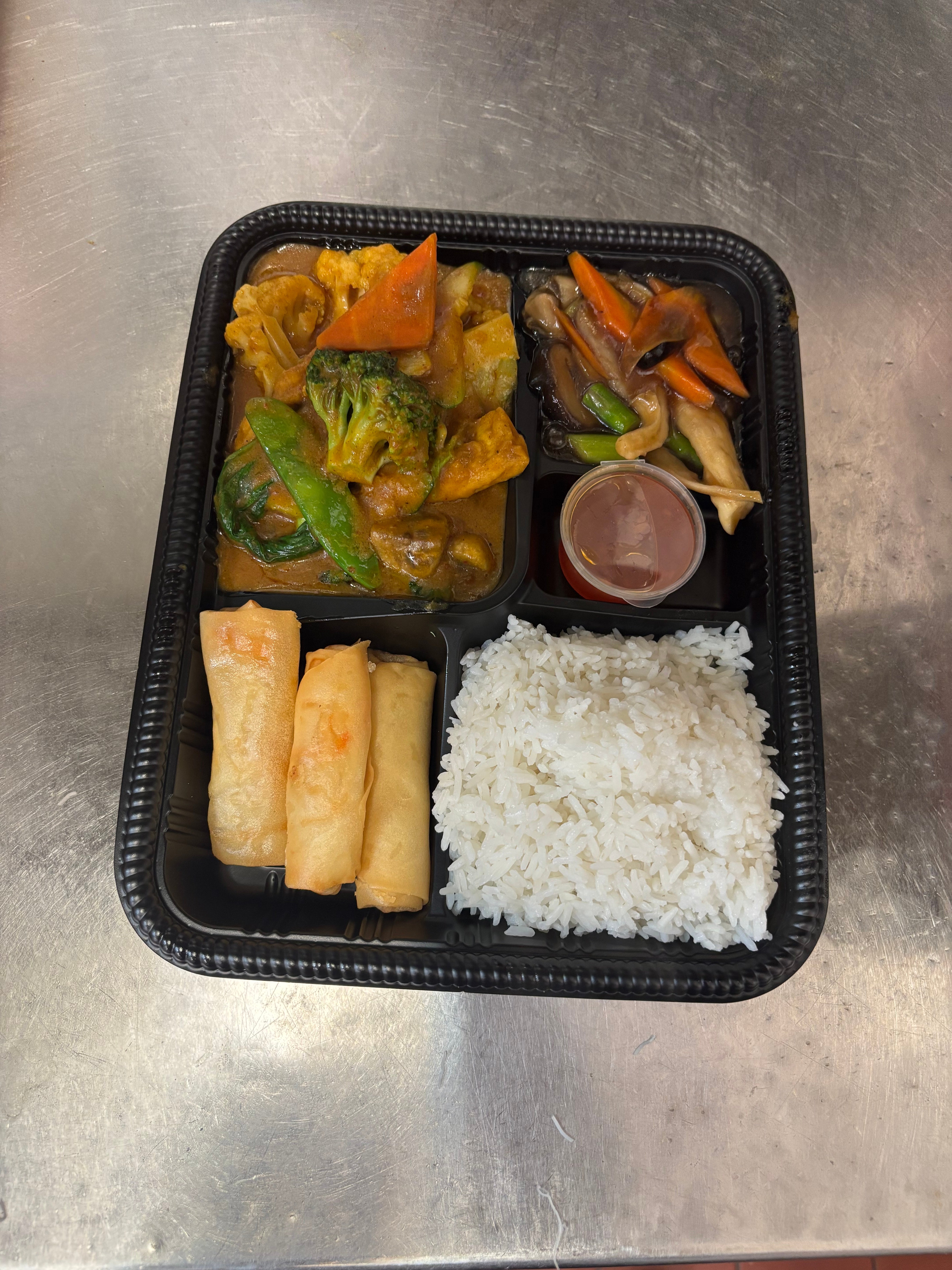 B3 Malaysian Vegetarian Curry Bento