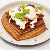 Shakshuka Danish