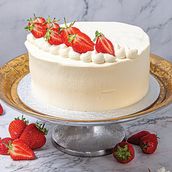 Strawberry Cake - Half Kg 