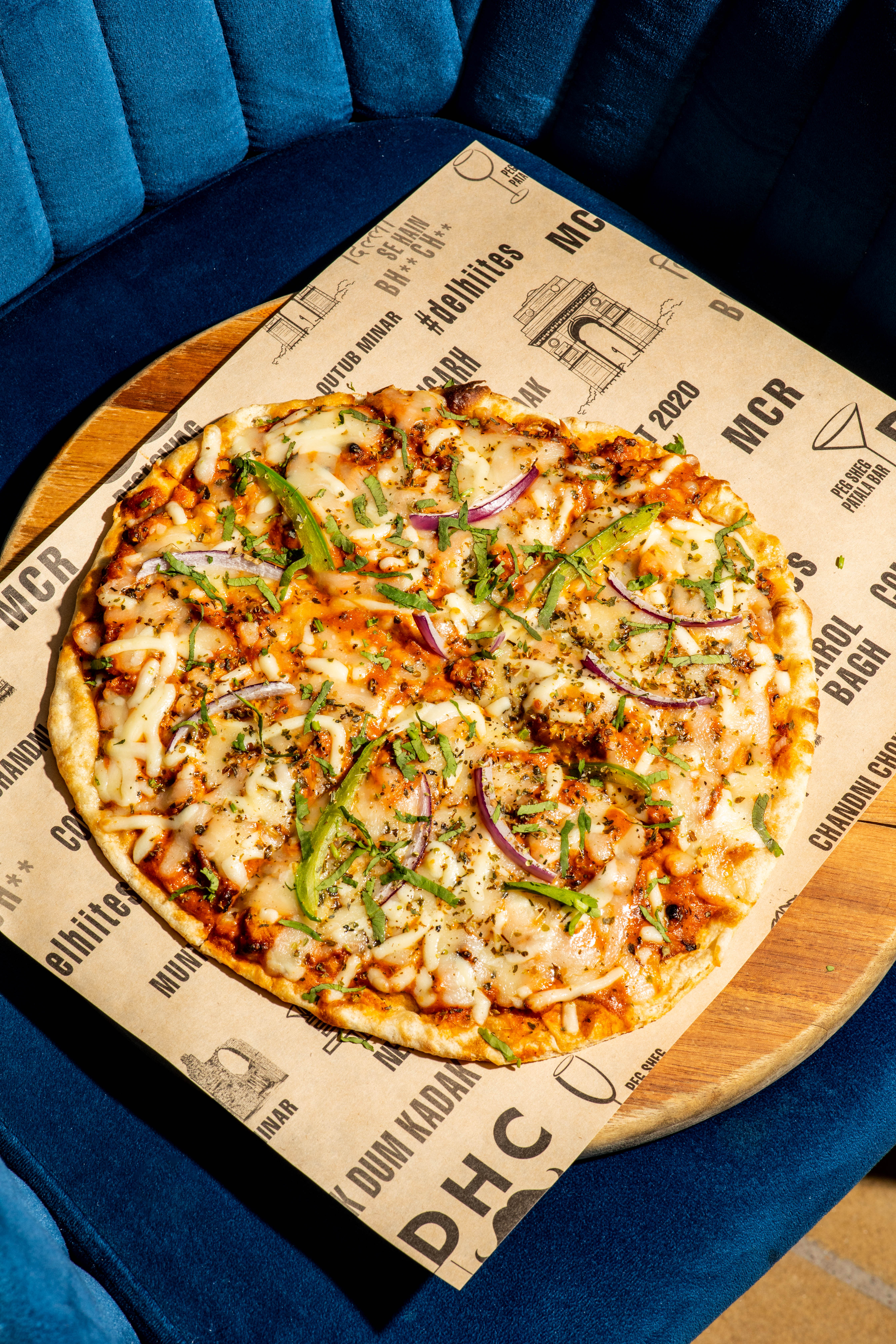 Butter Chicken Naan Pizza