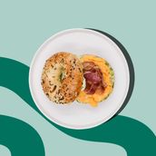 Pesto Breakfast Bagel