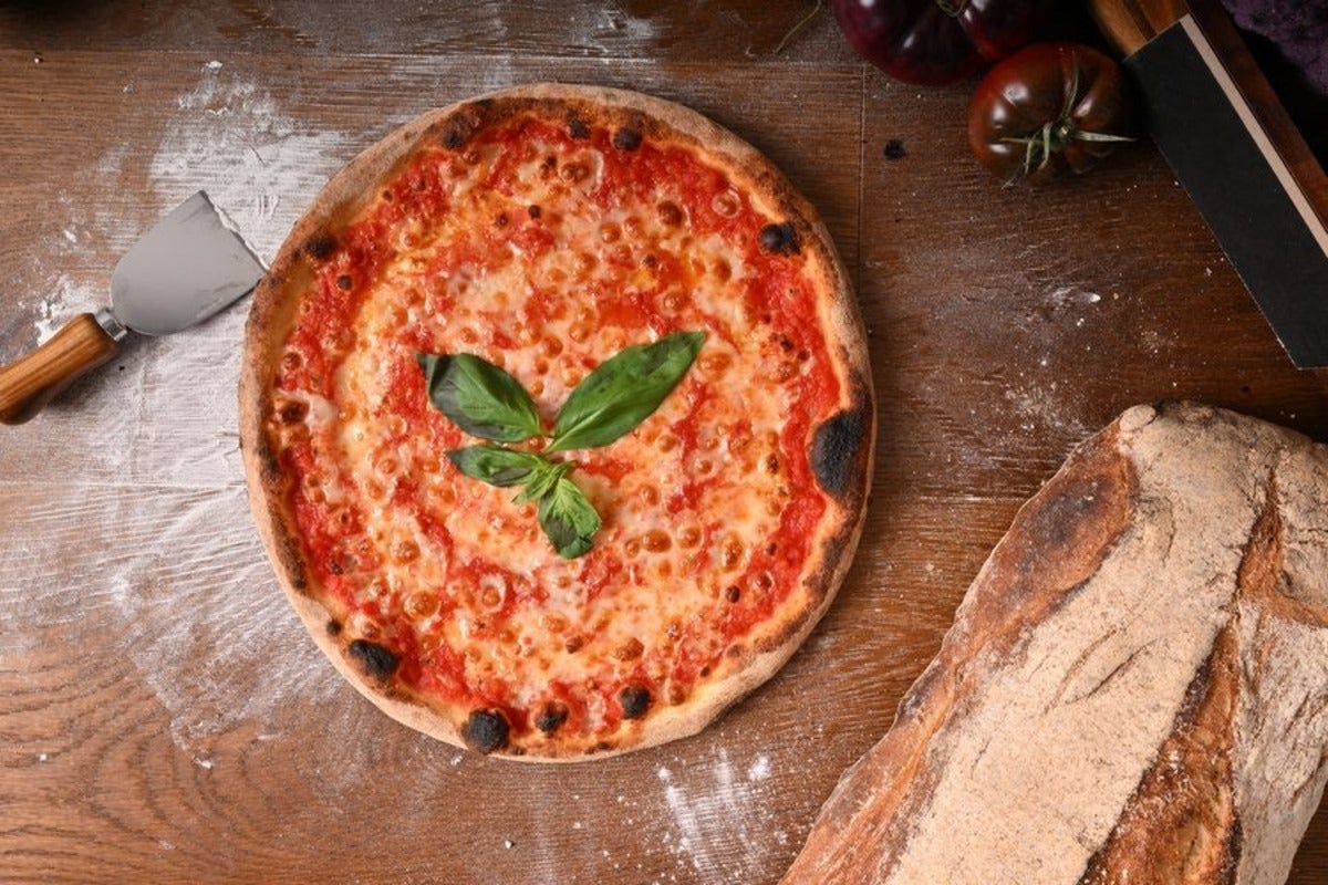 12" Margarita Pizza
