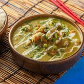 Green Shrimp Curry