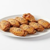 Sesame Chicken Wings (8 Pcs)