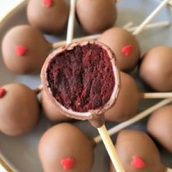 Red Velvet Cakepop