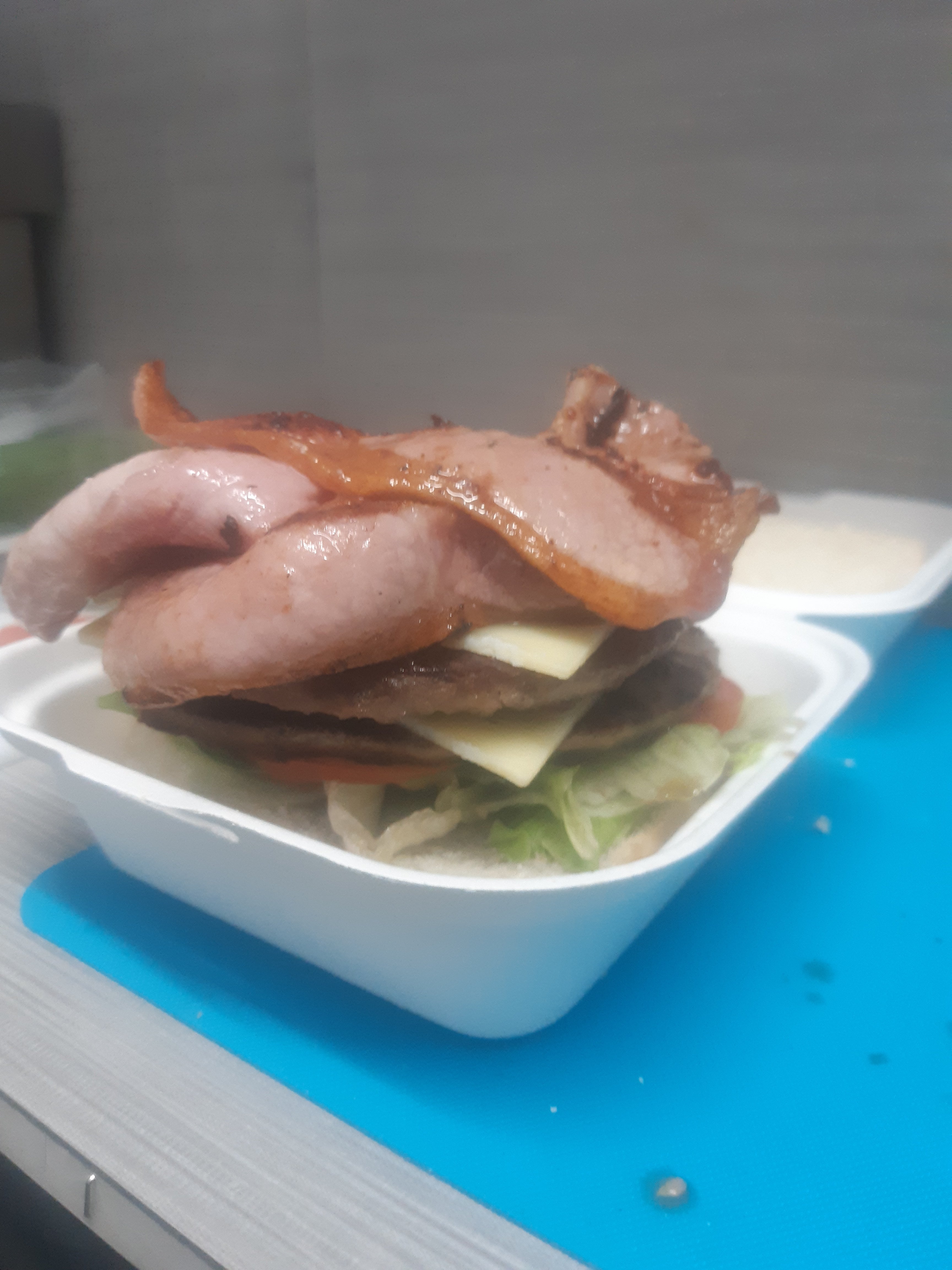 1/2 Cheeseburger and Bacon