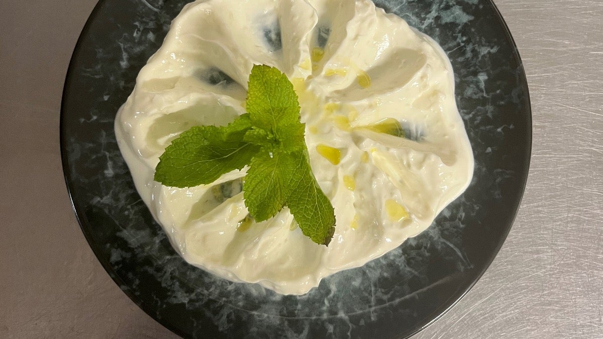 Mast Moosir (Yogurt Dip)